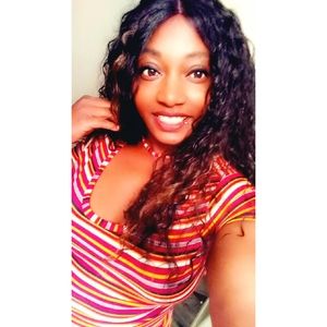 Meet your Posher, Adrianna